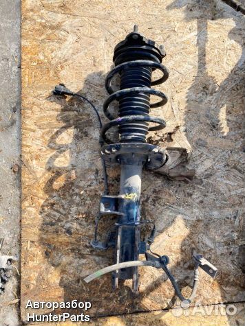 Стойка амортизатора передняя Hyundai Tucson 3