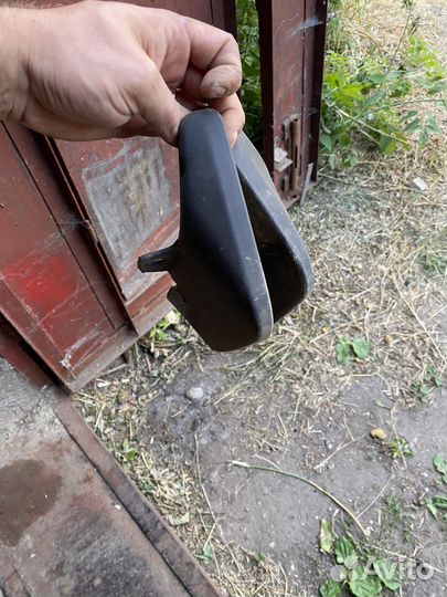 Брызговики заводские лада гранта фл перед