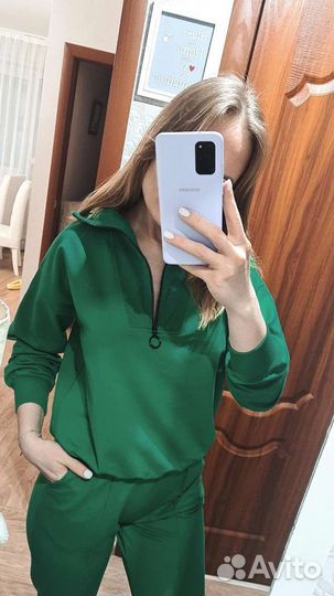 Спортивный костюм женский новый