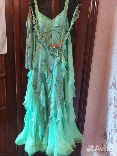 Бальное платье стандарт