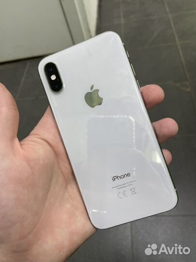 iPhone Xs, 64 ГБ