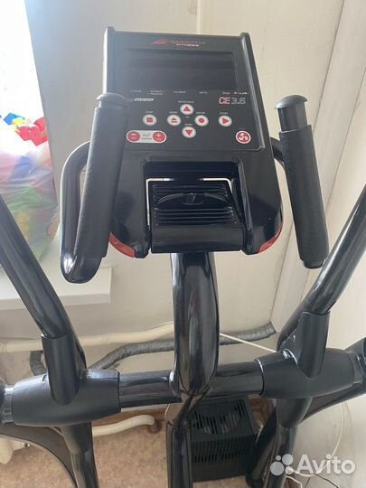 Эллиптический тренажер Smooth Fitness