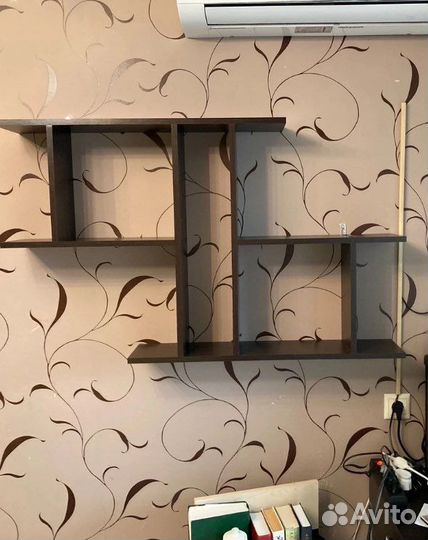 Полка настенная, новая, на стену на дачу, венге