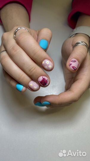 Маникюр и педикюр в центре Калининграда