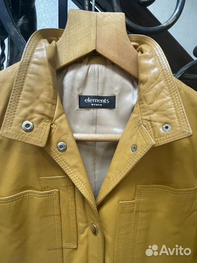 Куртка кожаная женская 42 44