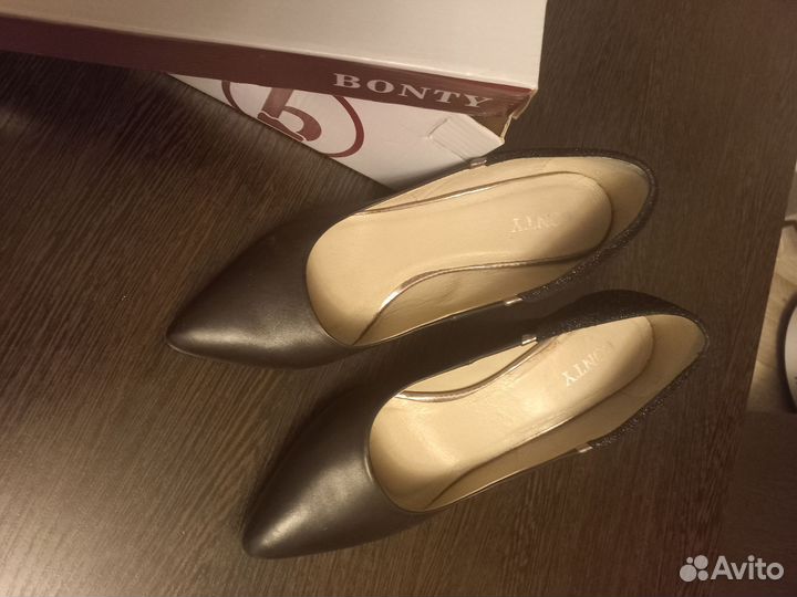 Туфли женские кожаные Bonty