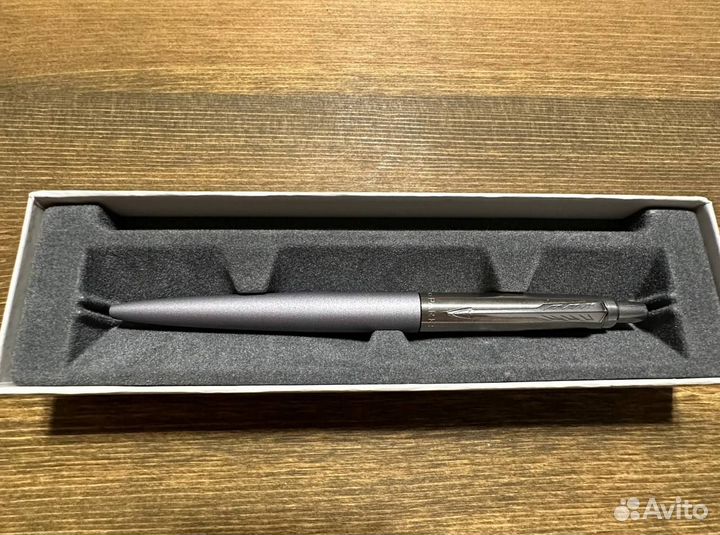 Шариковая ручка parker