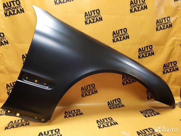 Крыло переднее Mercedes C-class W203 2000-2007