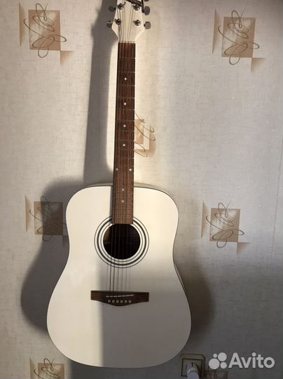 Акустическая гитара Martinez