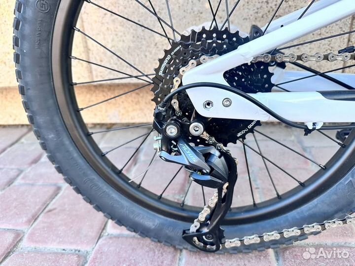 Велосипед новый горный R20 shimano altus