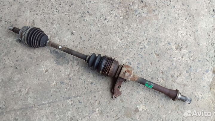 Привод правый Киа Маджентис 1