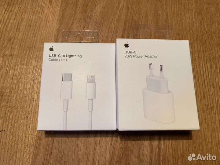 Зарядка на iPhone 20W