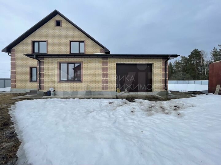 Дом 207 м² на участке 10 сот.