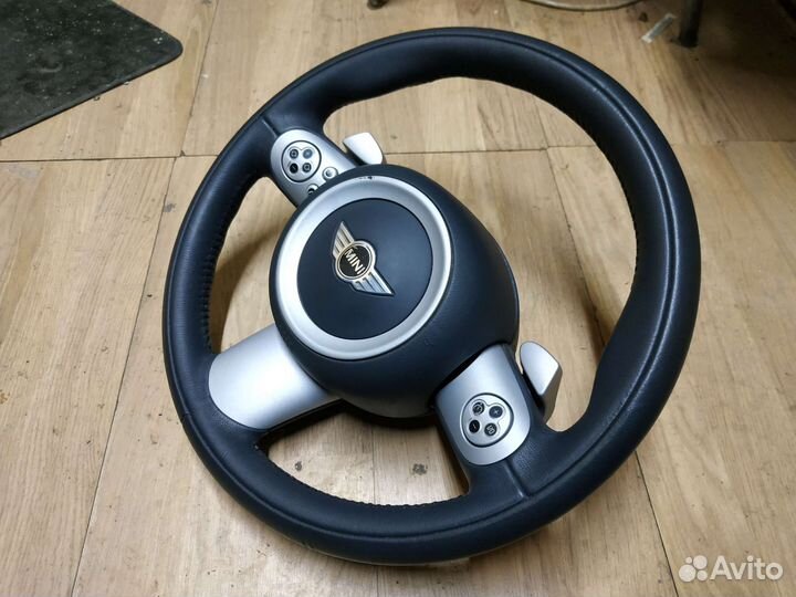 Руль Мини Купер R50 с кнопками круиза и лепестки