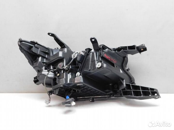 Фара левая Toyota Land Cruiser Prado