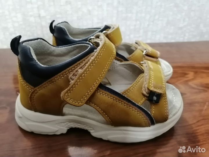 Сандалии детские для мальчиков