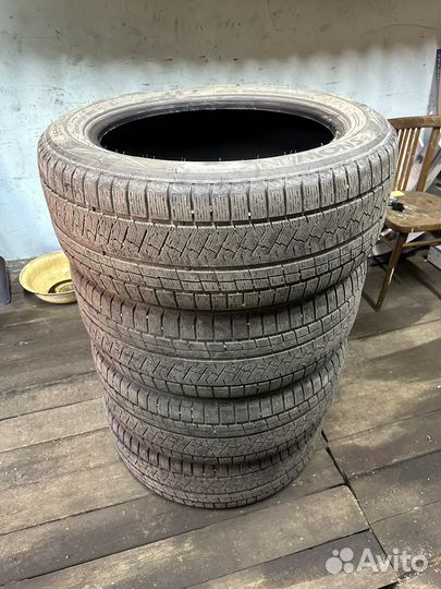Triangle Snowlink TWT02 265/50 R20 111V