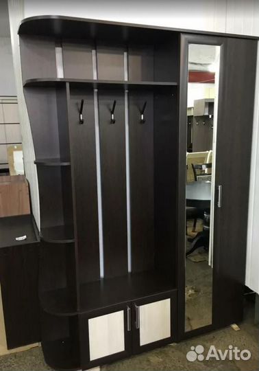 Практичная прихожая Венге/Сосна лоредо