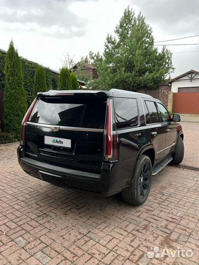 Cadillac Escalade AT, 2015, 190 000 км
