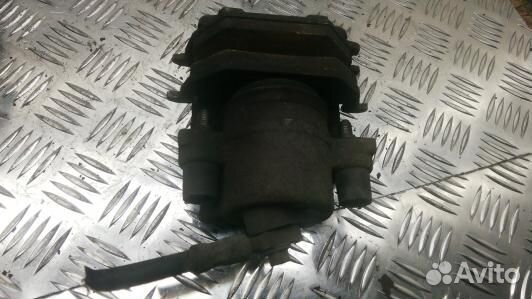 Суппорт тормозной передний правый volkswagen golf