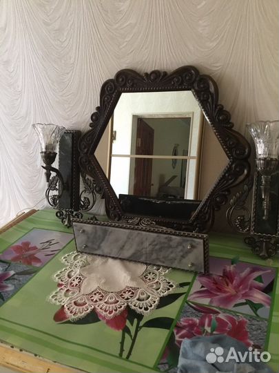 Набор в бронзе,2 бра,полочка настенная, люстра