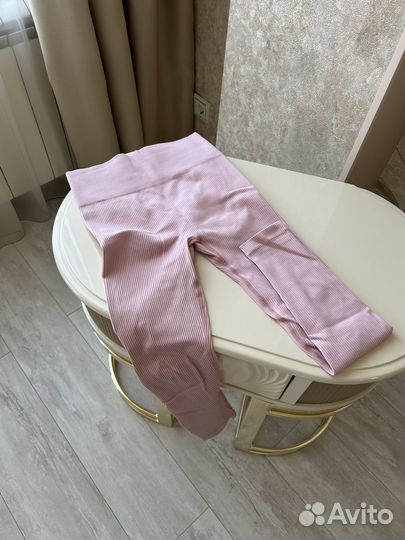 Леггинсы в рубчик