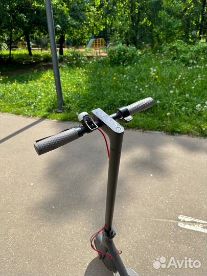 Электросамокат xiaomi m365