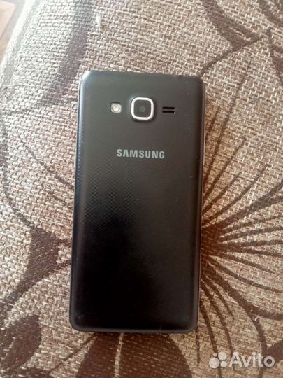 Телефон Samsung galaxy a5 2017