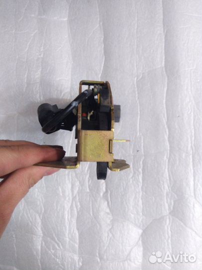 Замок багажника Porsche Cayenne 4.5 V8 2002-2010