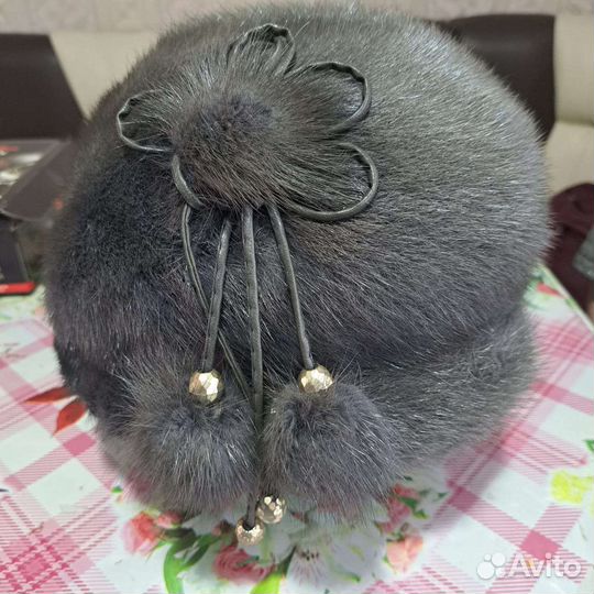 Шапка голубая норка женская