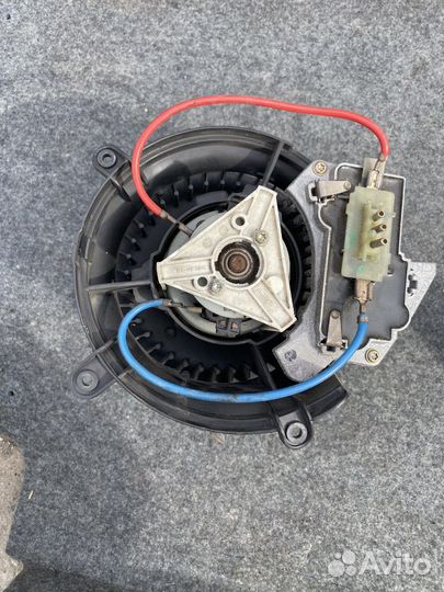 Моторчик печки mercedes c class w202 c202 s202