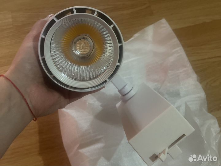 Светодиодный трековый светильник