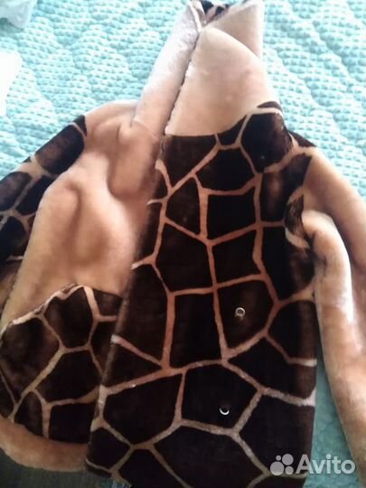 Шуба мутоновая выстовачная с капюшоном