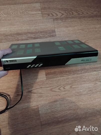 Ресивер триколор GS-7300