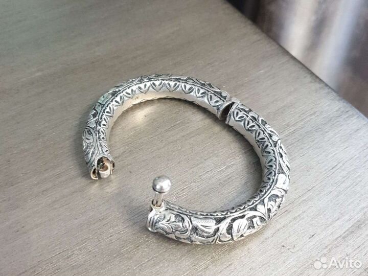 Браслет с гравировкой