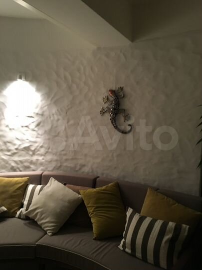 2-к. квартира, 72 м², 8/9 эт.