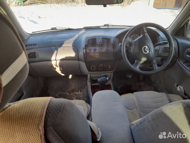 Mazda Familia 1.5 AT, 2001, 299 000 км