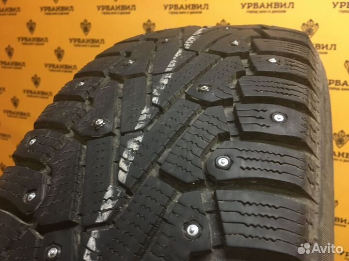 Pirelli Ice Zero 215/60 R16 99T