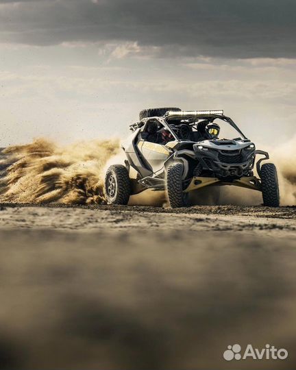 BRP Can-Am Maverick R X RS Smart Shox 2024