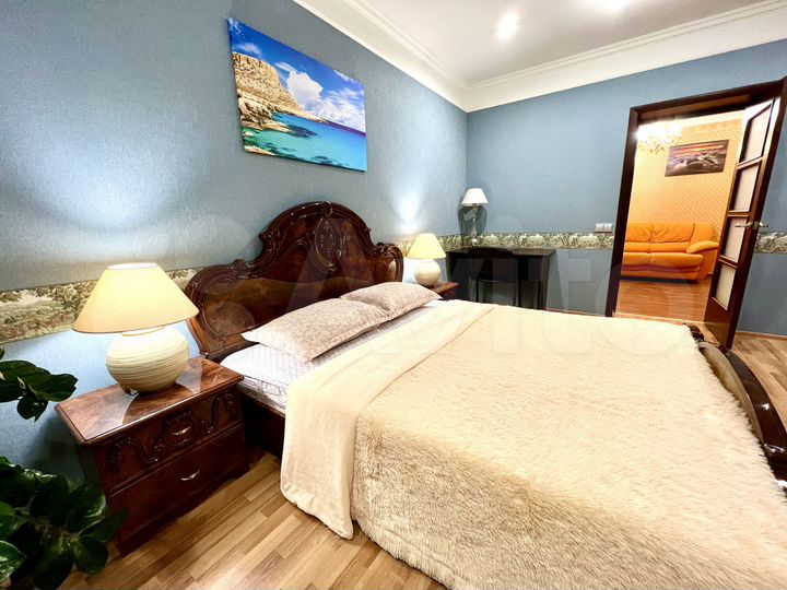 2-к. квартира, 110 м², 3/10 эт.