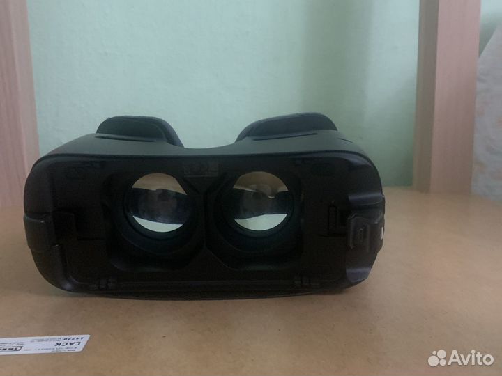 Очки виртуальной реальности samsung gear vr