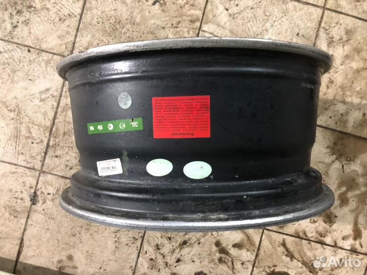 Продам литые диски. 2 штуки