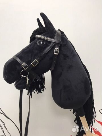 Лошадь на палке Hobbyhorse