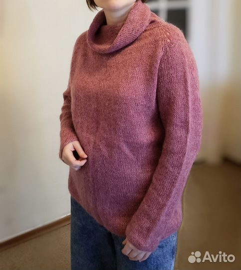 Свитер женский, натуральная шерсть (связан вручную