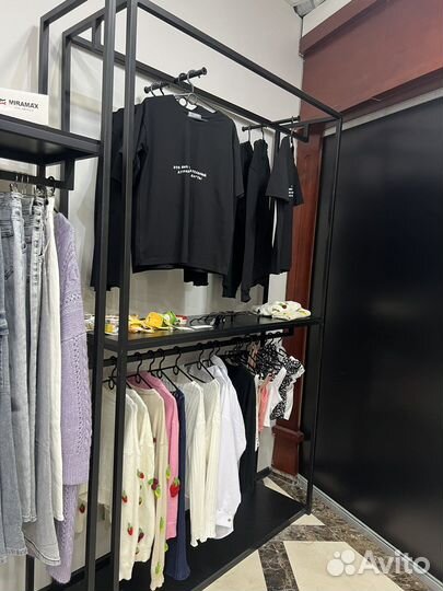 Стойки для одежды