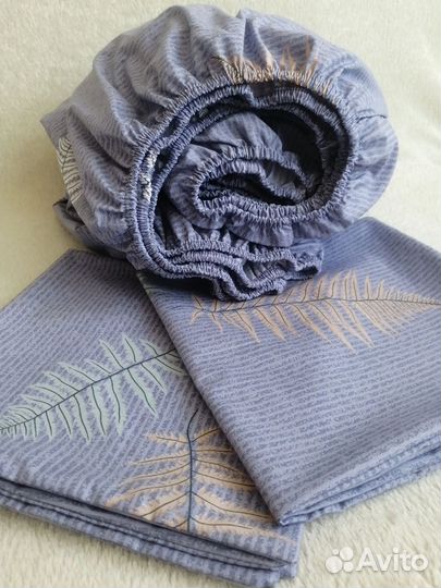 Простынь на резинке новая