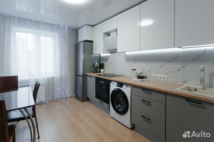 Угловая кухня «A» + духовка в подарок