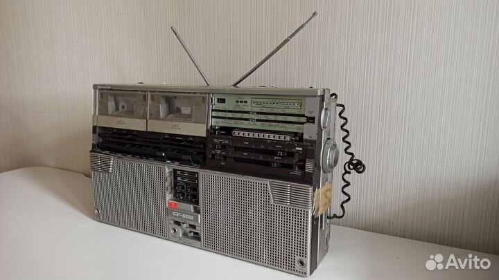 Кассетный магнитофон sharp GF-555X