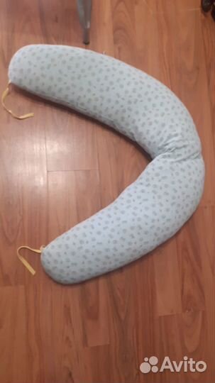 Две ортопедические подушки и одна для беременных