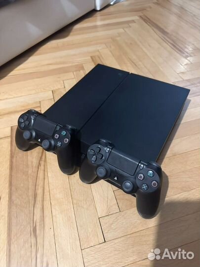 Sony PS4 500gb 53 игры, 2 джоя